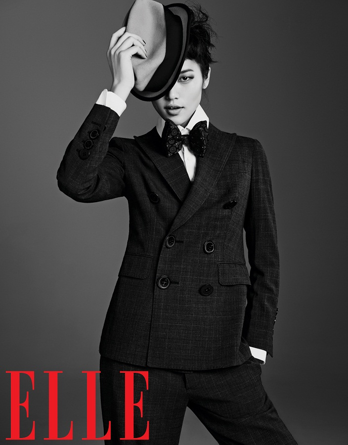 liu wen model11 Liu Wen Models Fall Looks for Elle Chinas September Issue