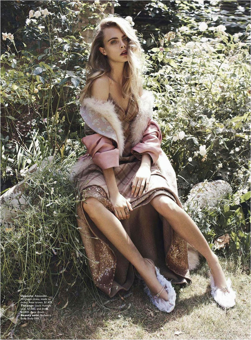 cara delevingne vogue shoot australia royalty horne benny channels models queen poses photoshoot magazine october sitting