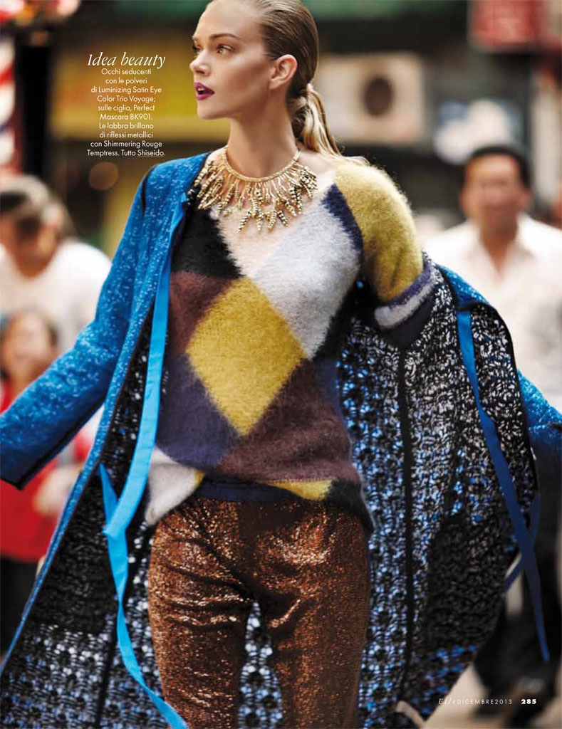 lindsay ellingson model4 Lindsay Ellingson Takes it to the Streets for Elle Italia December 2013