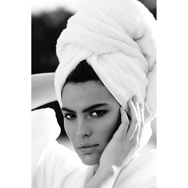 cameron towel Miranda Kerr, Kate Upton + More Pose for Mario Testino in Towel Series 