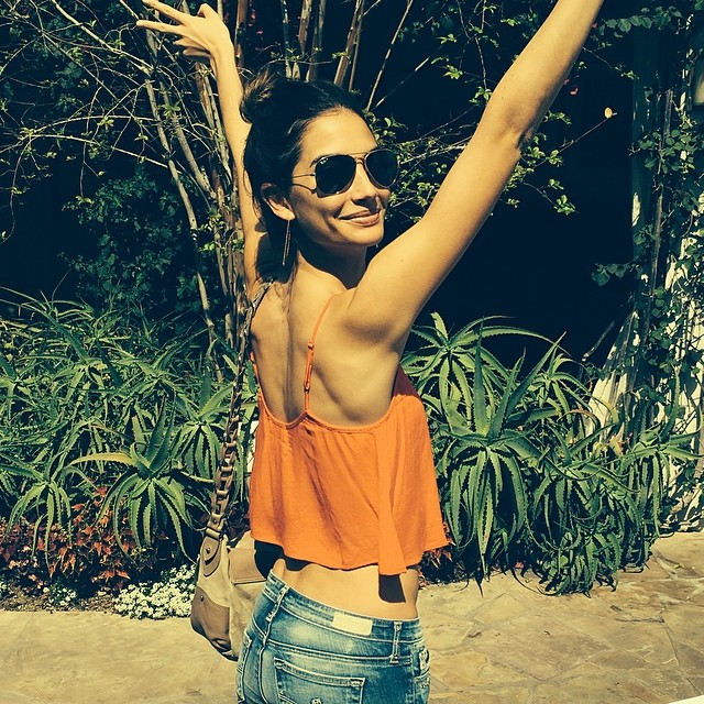 Lily Aldridge enjoys the sunshine