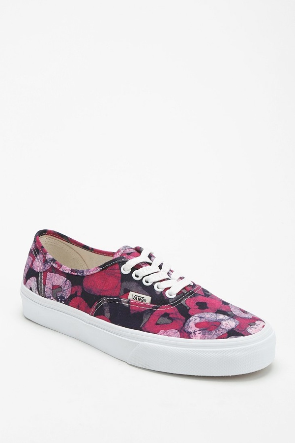 vans-women-sneakers