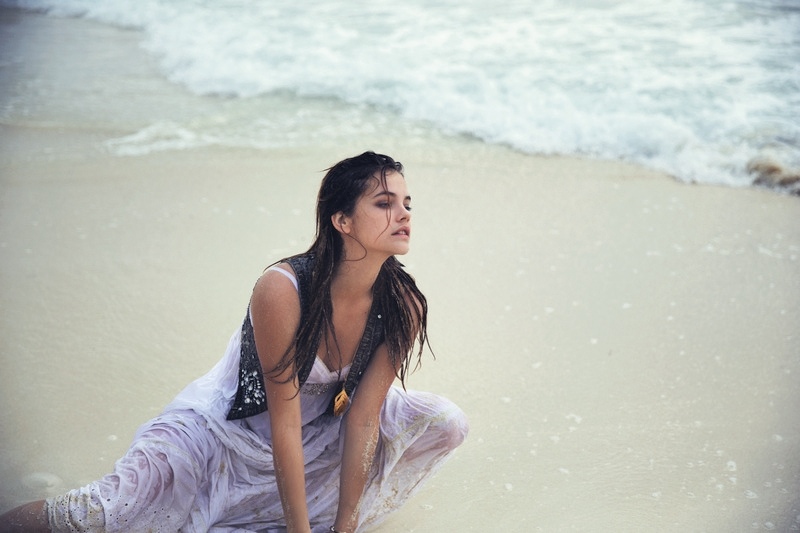 barbara-palvin-beach-shoot8