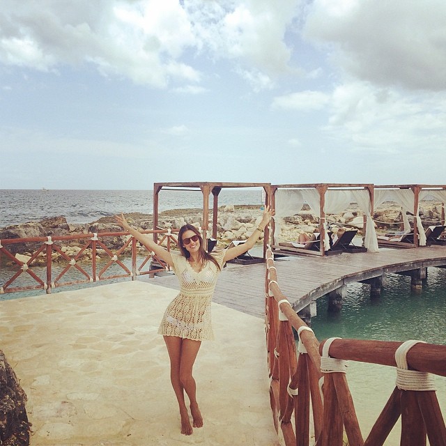Alessandra Ambrosio is loving Mexico
