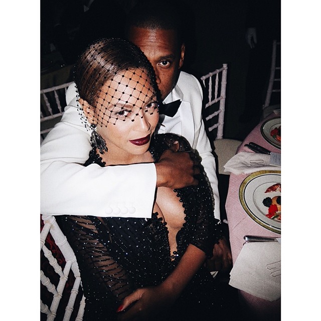 Beyonce & Jay Z pose for Mario Testino