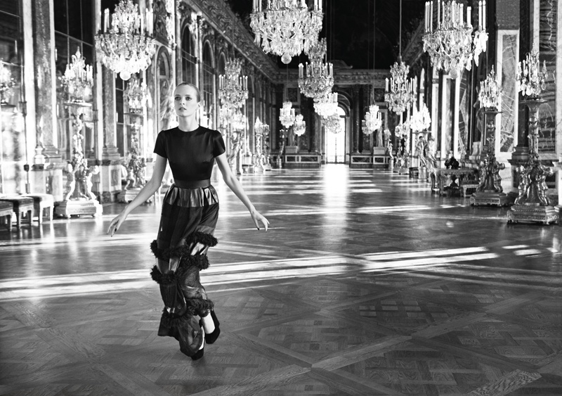 © Inez Van Lamsweerde and Vinoodh Matadin, 2012. Dress from the Fall 2012 Pret-a-Porter collection in the Hall of Mirrors at the Chateau de Versailles. Mode: Daria Strokous