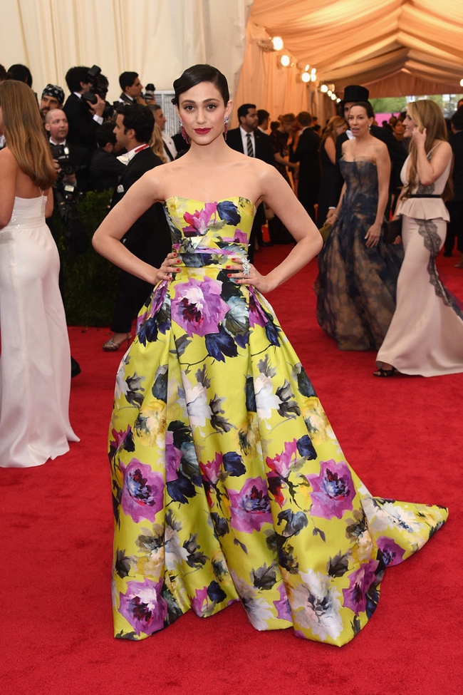 Emmy Rossum gets colorful in Carolina Herrera printed gown