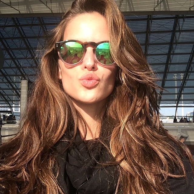 Izabel Goulart shows off her sunglasses