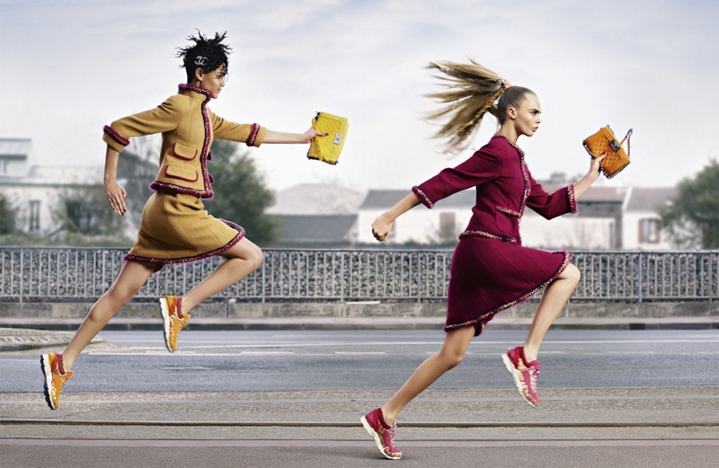 chanel-fall-winter-2014-ad-photos-cara-delevingne1