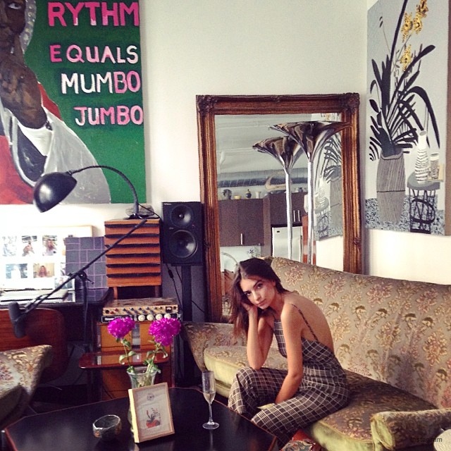 Emily Ratajkowski shares her casual side