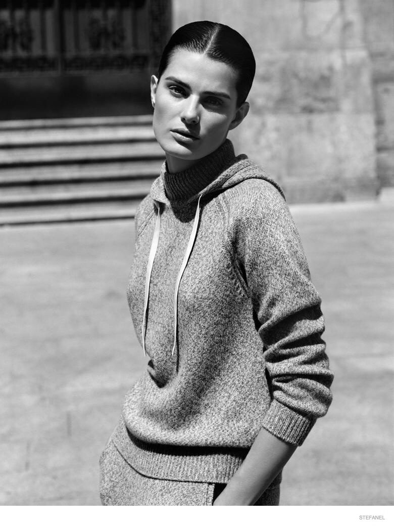 Stefanel-Fall-2014-Ad-Campaign-Isabeli-Fontana3