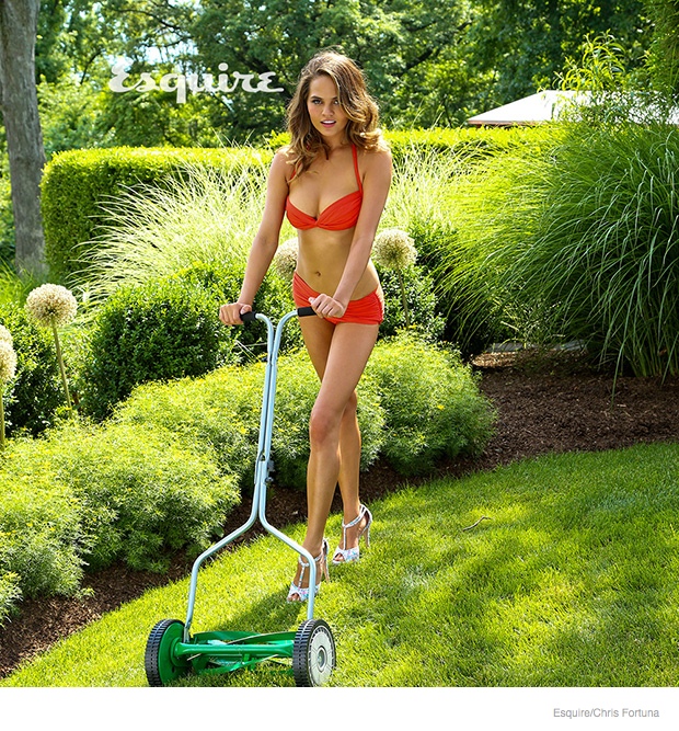chrissy teigen esquire sexy03 Chrissy Teigen Does Yard Work in Swimsuits for Esquire Shoot