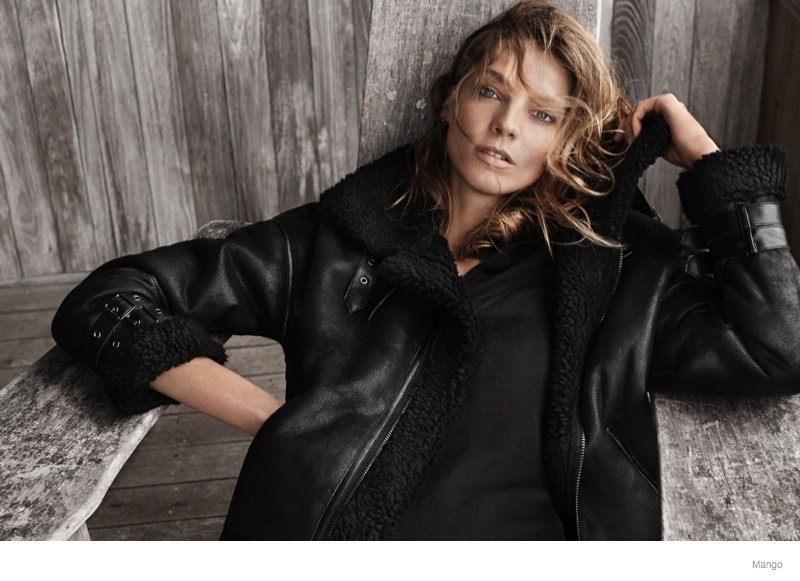 daria-werbowy-mango-fall-2014-ad-photos7