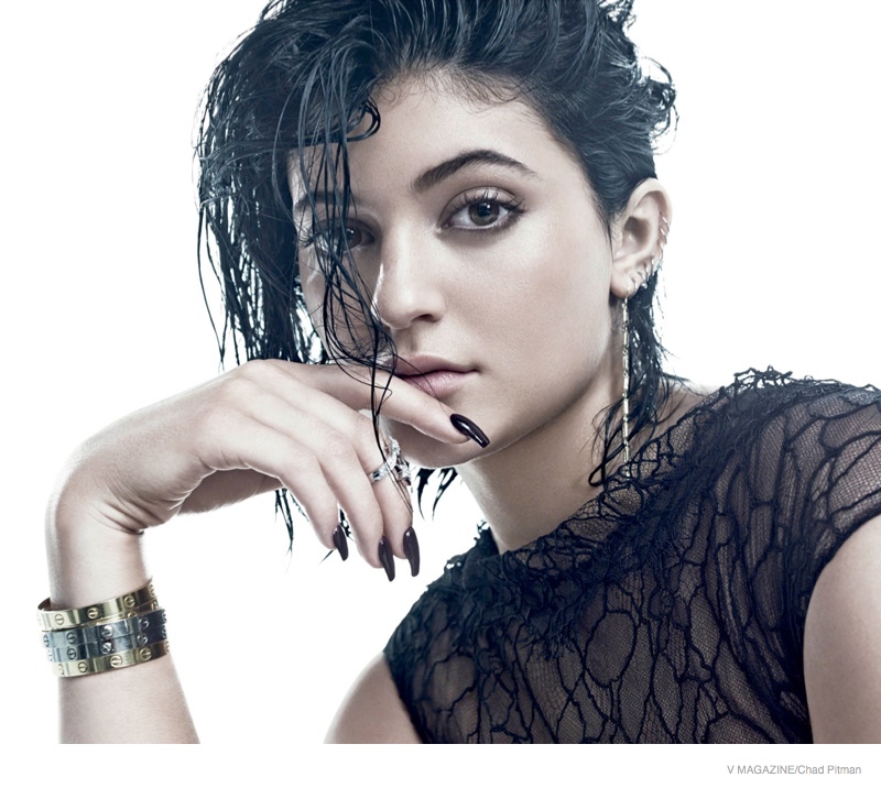 kylie jenner v magazine 2014 01 Kylie Jenner Models Chanel & Armani for V Magazine