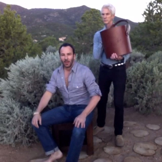 tom ford ice bucket challenge video Tom Ford Did the Ice Bucket Challenge, See Who He Nominated!