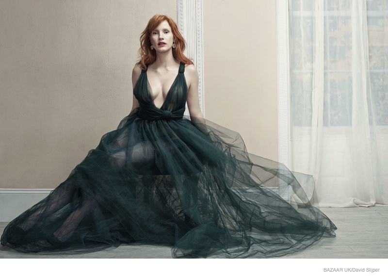 jessica-chastain-harpers-bazaar-uk-2014-november03