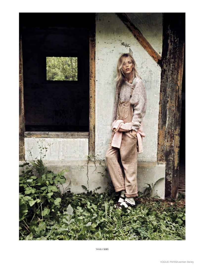 anja-rubik-cozy-knitwear08