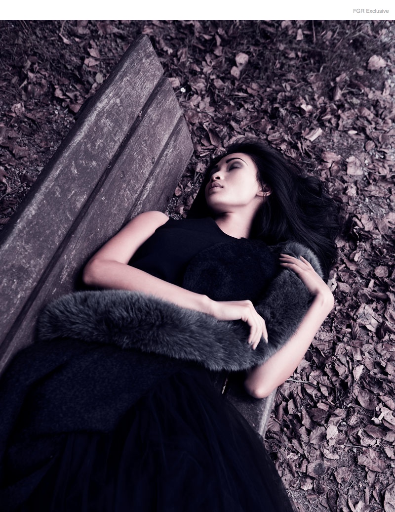 dark-fashion-witch-shoot06