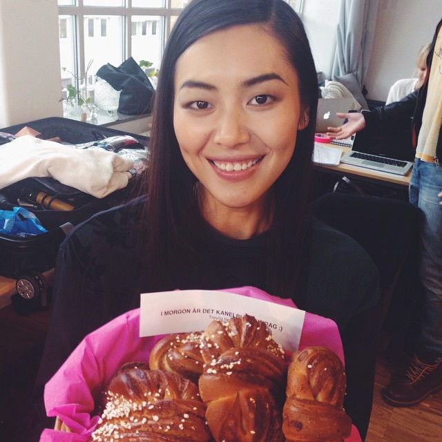 Liu Wen with bread basket
