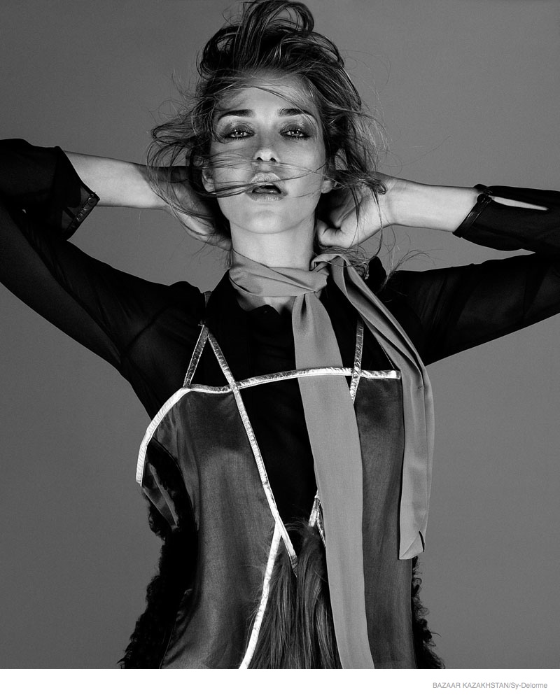 ana-beatriz-barros-bazaar-kazakhstan-2014-01