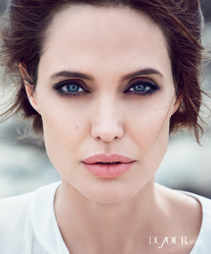 angelina-jolie-dujour-magazine-winter-2014-01