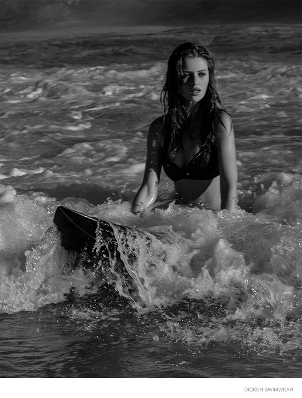 cintia-dicker-swimwear-beach-2015-10