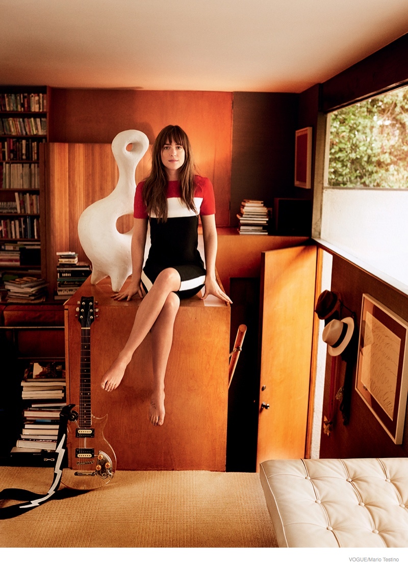 dakota-johnson-vogue-february-2015-photos02