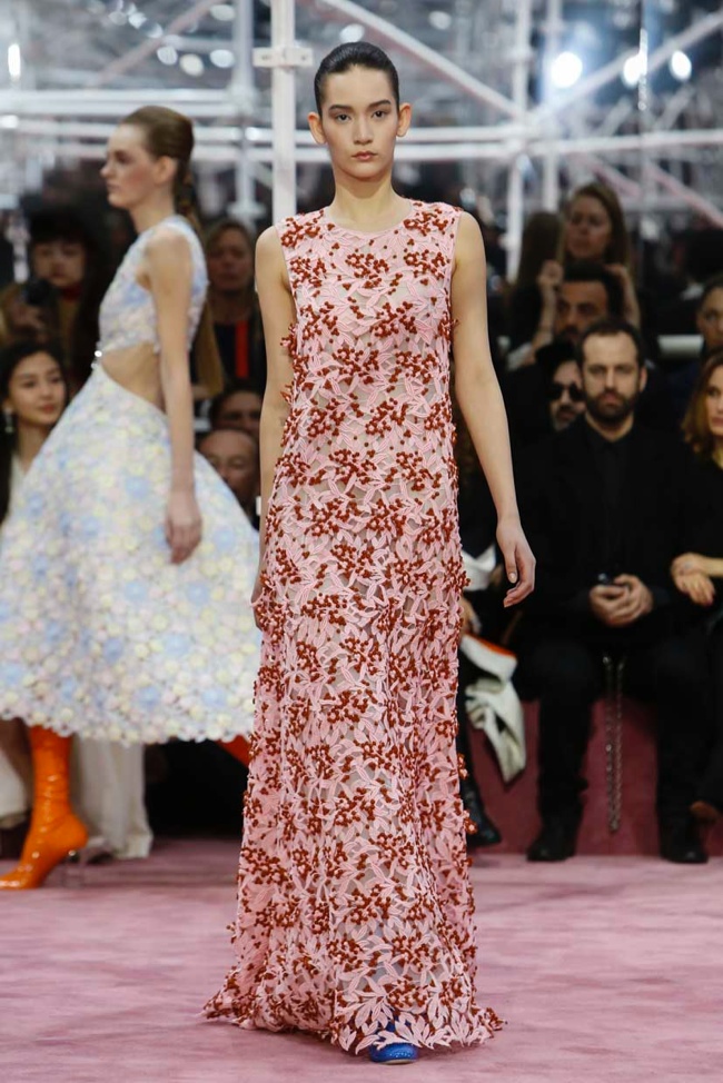 dior-haute-couture-spring-2015-runway-photos04