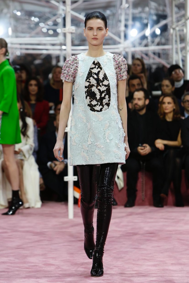 dior-haute-couture-spring-2015-runway-photos09