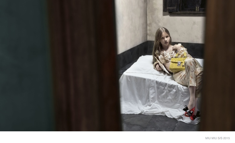 miu-miu-spring-2015-ad-campaign-photos06