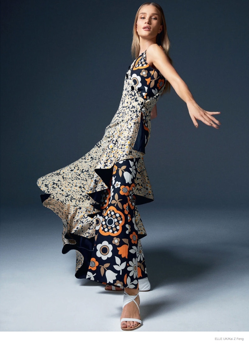 rosie-huntington-whiteley-spring-fashion-looks14