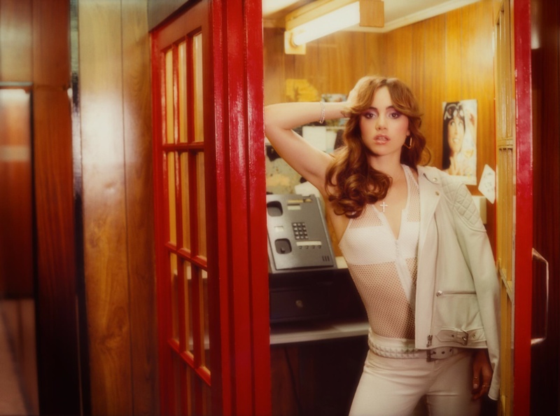 suki-waterhouse-vogue-turkey-february-2015