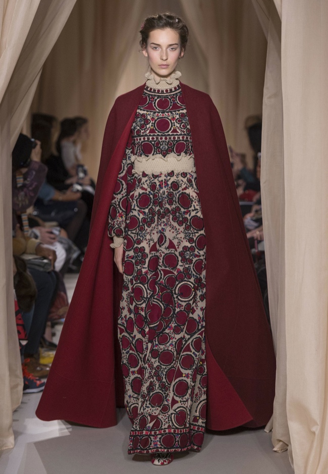 valentino-haute-couture-spring-2015-runway-photos07