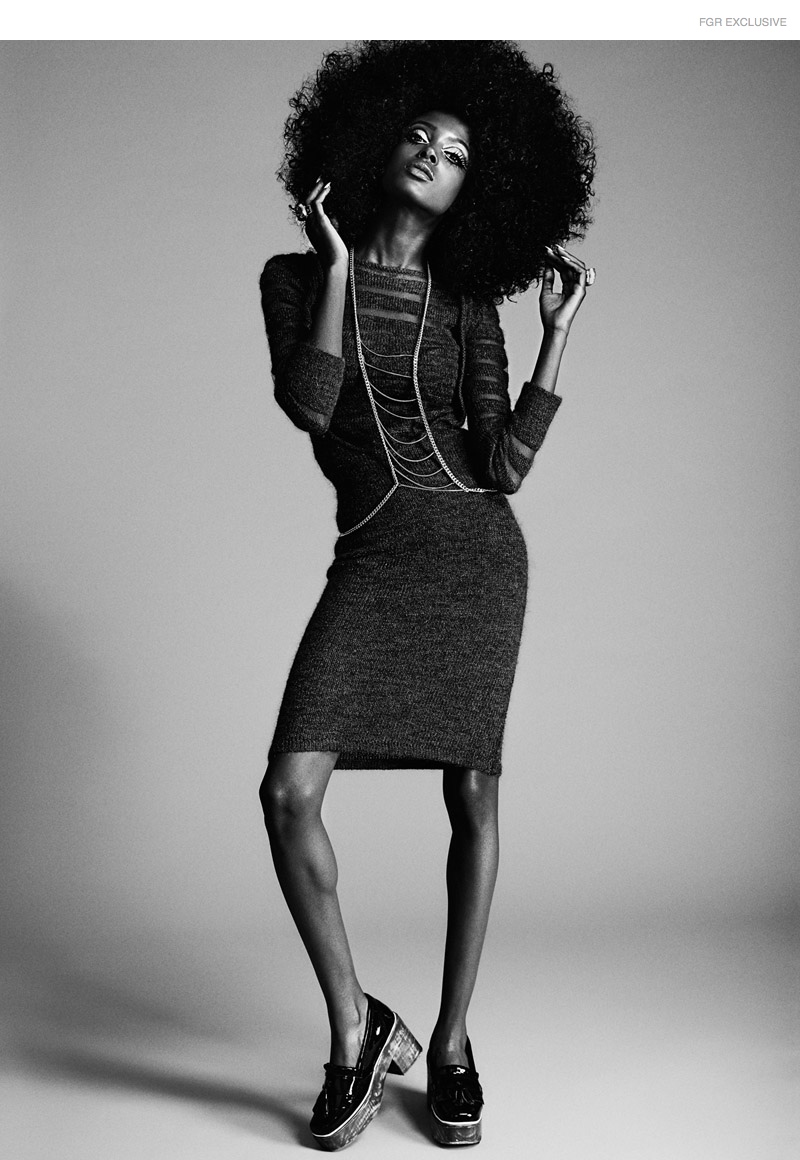 (On Madisin) Franziska Fox Sweater Jumper Set, Sugar Scout Necklace Body Chain, Whitney Marbach (Wam) Rings 
