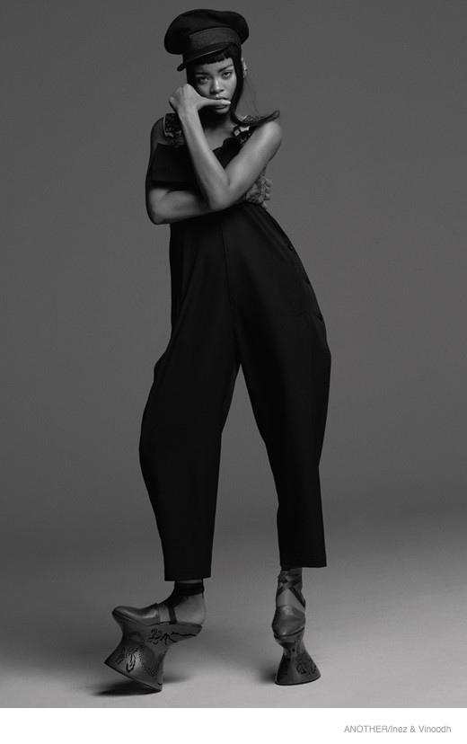rihanna-another-magazine-alexander-mcqueen02