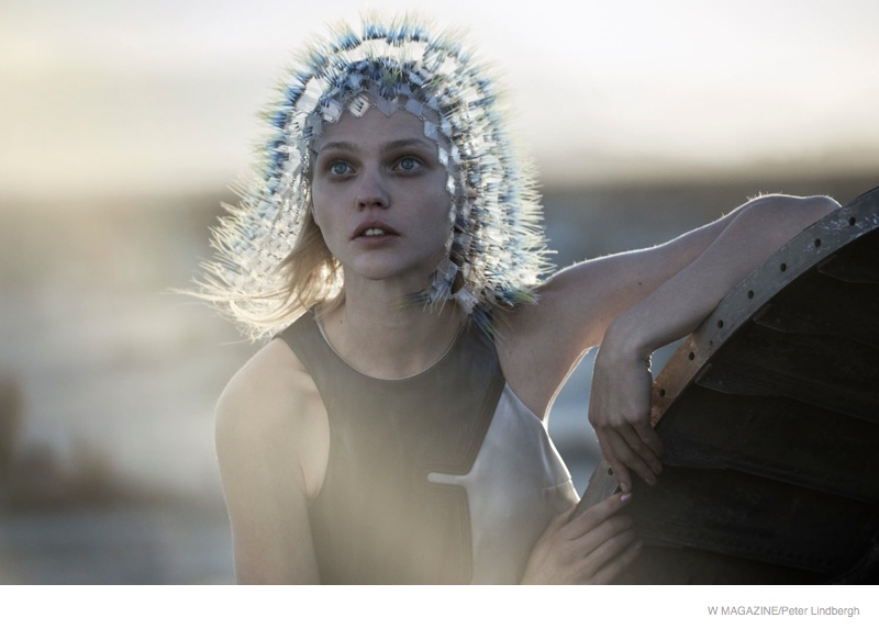 sci-fi-fashion-shoot-lindbergh10