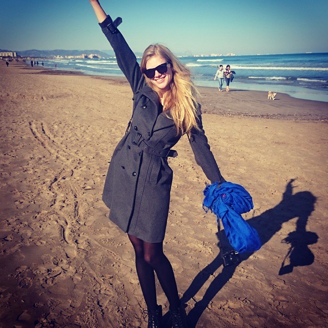 Valerie van der Graaf poses on the beach