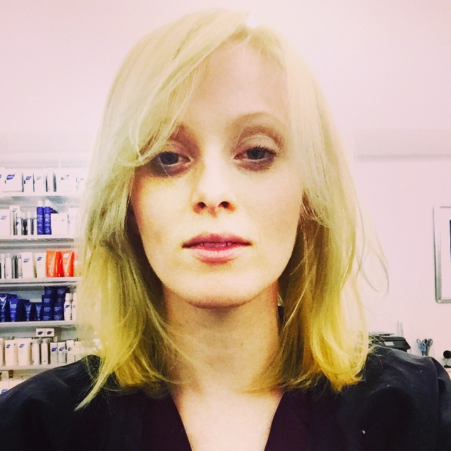 Karen Elson has dyed her hair blonde
