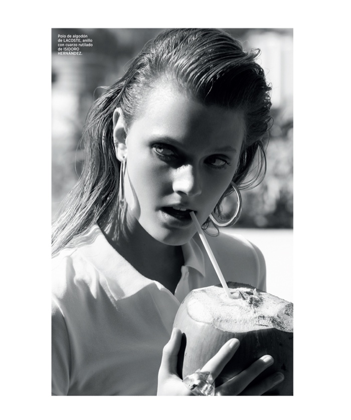 constance-jablonski-swimsuit-story03