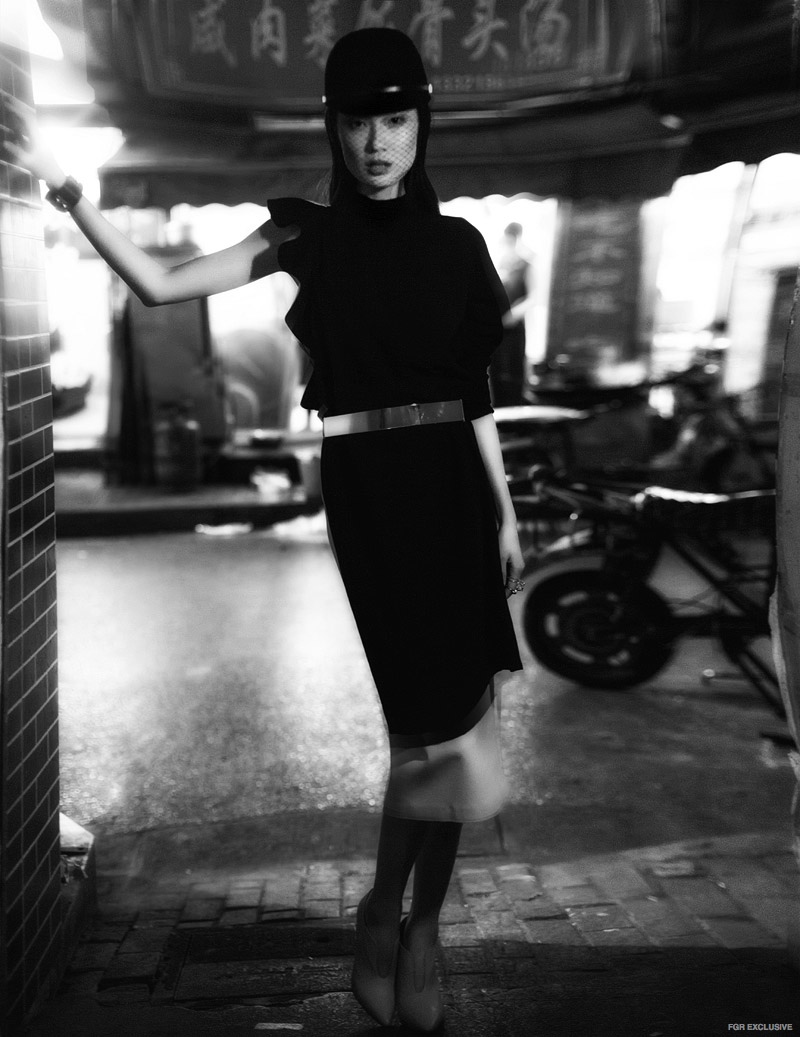Dress Givenchy; Skirt, Hat & Belt stylist's own, Bracelet Hermes 