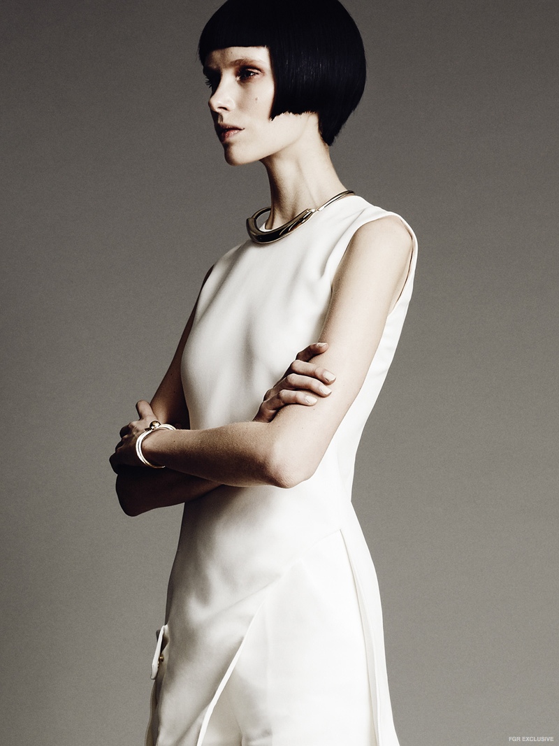 Top and Shorts Versace, Necklace Jason Wu for Pluma, Bracelet Psyche Jewelry