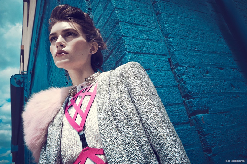 Jacket Daniel Silverstain, Blouse Daniel Silverstain, Body Harness Bodybinds, Fur Vest Adrienne Landau, Necklace We Who Prey, Earrings Stylist’s own