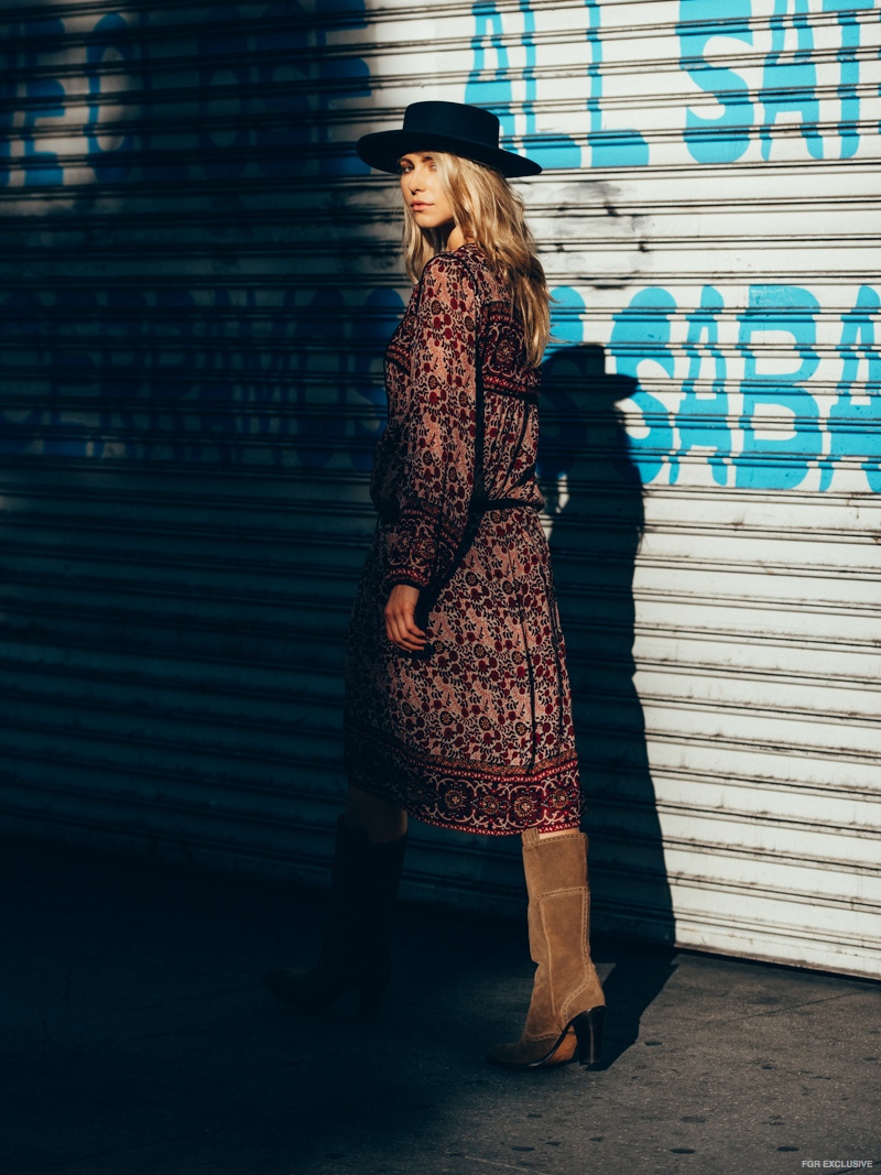 Hat Kin/K, Dress Zara, Necklace A Peace Treaty, Boots Gucci, Belt Saint Laurent