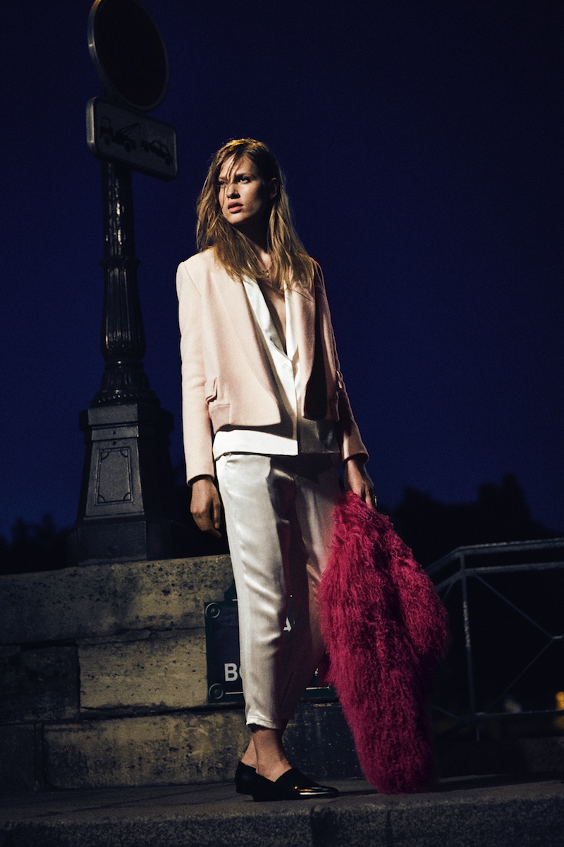 Laura wears a O'2nd jacket in pink