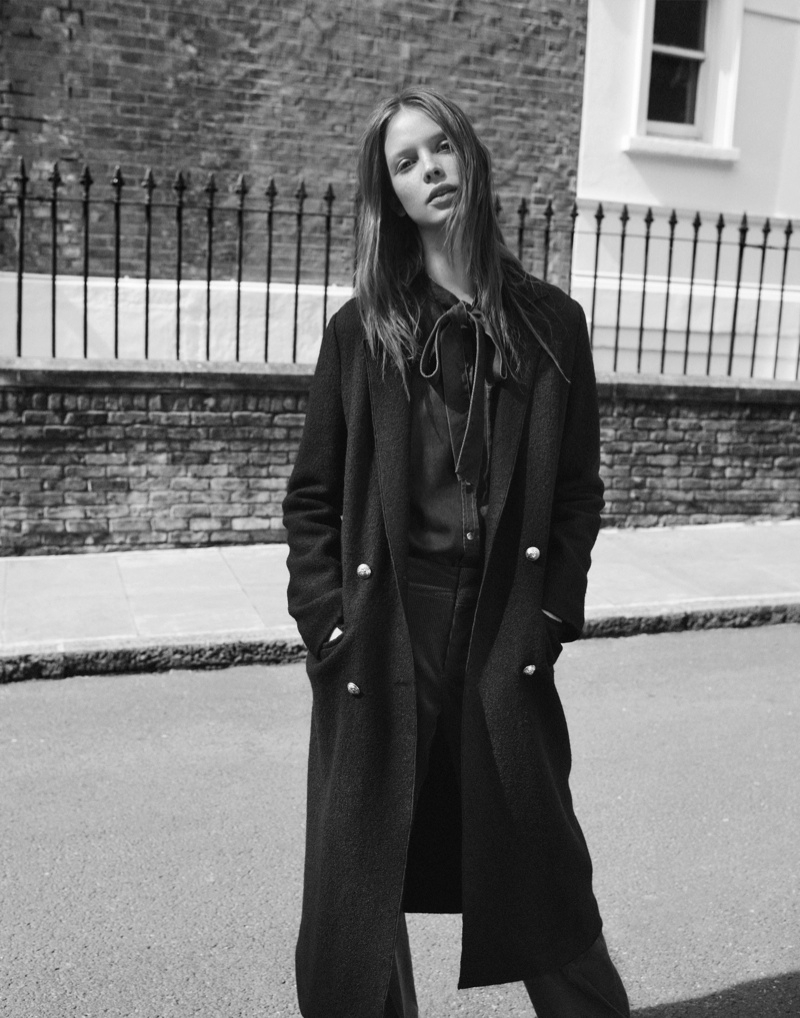 Zara TRF Embraces Oversized Style for Fall 2015 Ads Zara TRF Embraces Oversized Style for Fall 2015 Ads