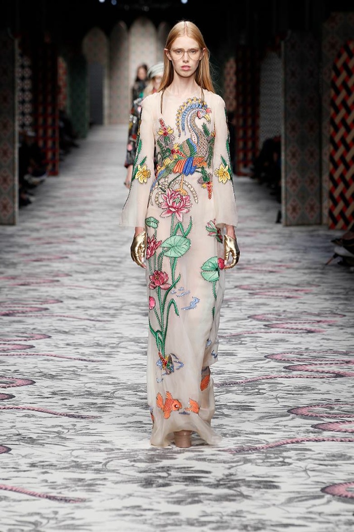 A look from Gucci's spring 2016 collection