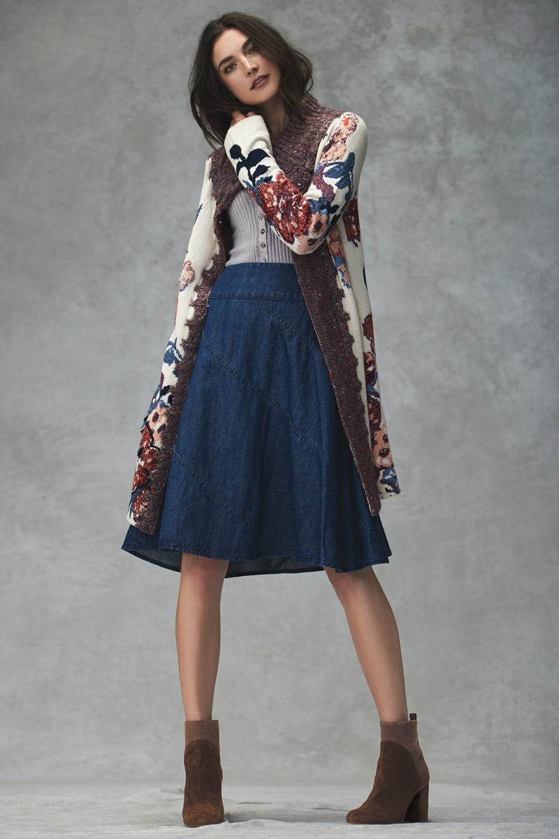 Jacquelyn Jablonski poses for Anthropologie's October 2015 catalogue