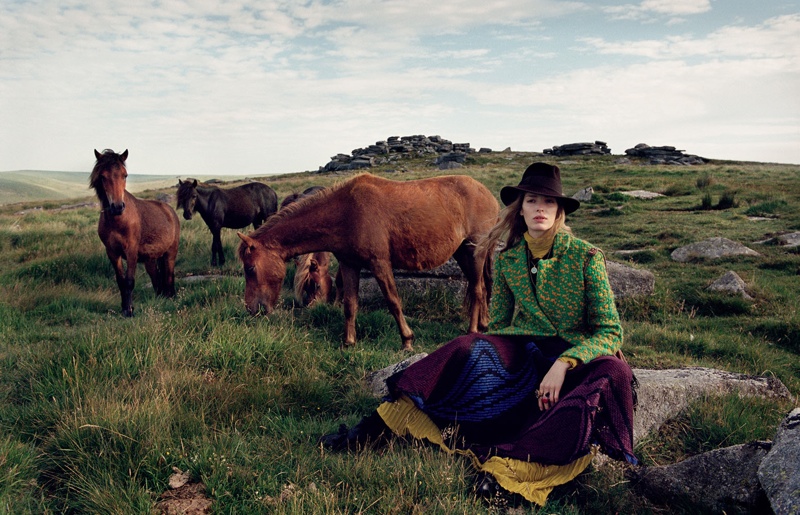 Alisa-Ahmann-PORTER-Fall-2015-Editorial10