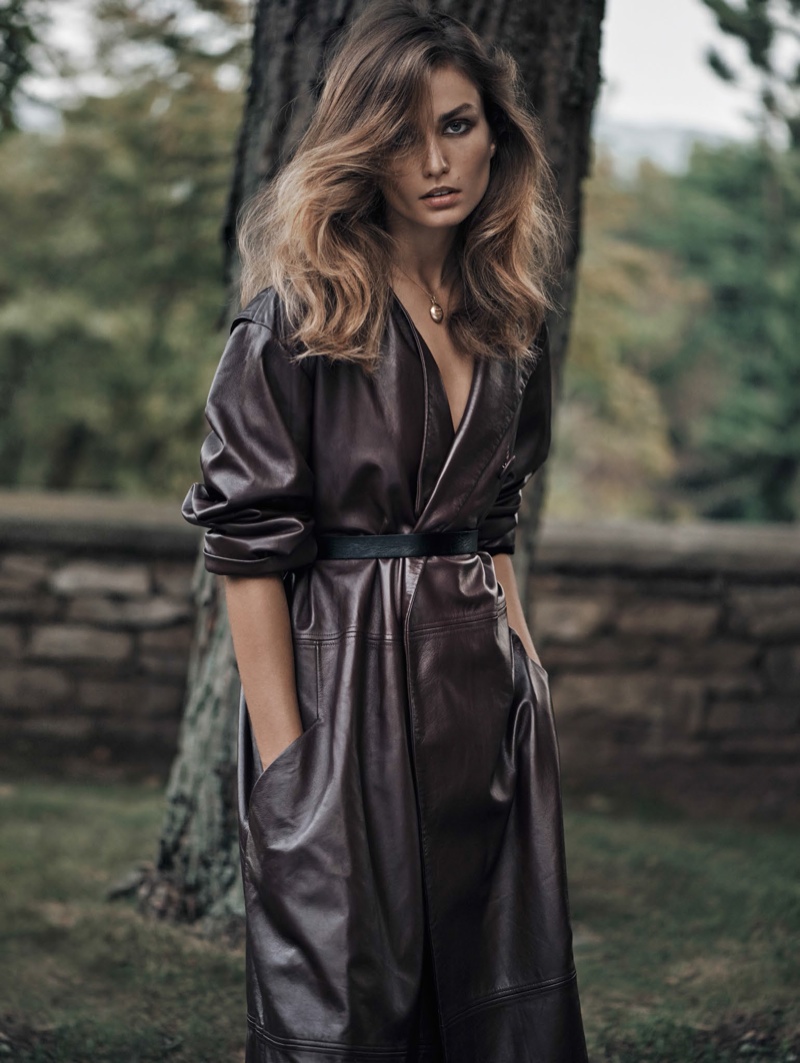 Andreea-Diaconu-Vogue-China-November-2015-Editorial09