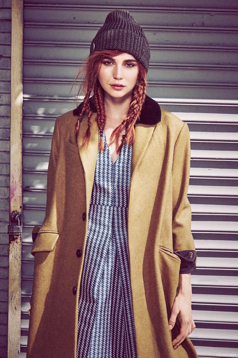 Coat M. Patmos, Dress SVILU, Beanie Spiewak